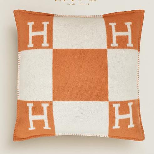 Sarung Bantal Sofa Hermes / H Pillow Cover - Premium
