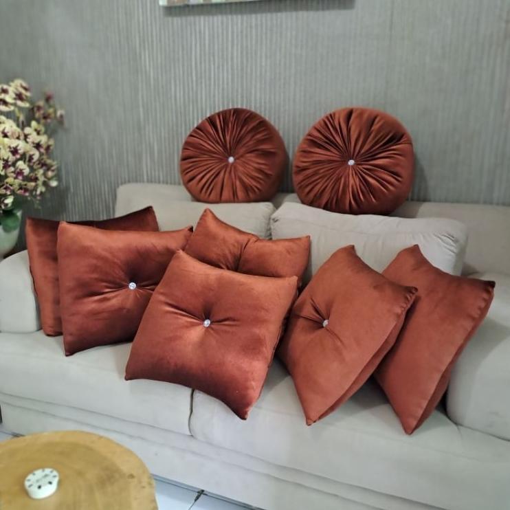 Bantal Sofa Beludru Kotak /Bantal Kursi/Bantal Sofa Bulat