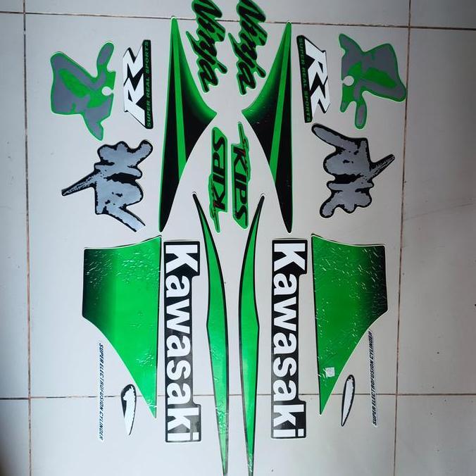 striping stiker ninja rr 2010 se spesial edition hitam hijau