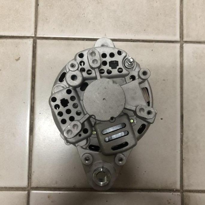 ALTERNATOR/DINAMO AMPERE MITSUBISHI FUSO 6D22 IMPORT