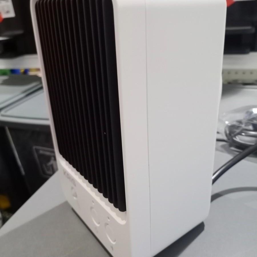 Kris  Pemanas Ruangan Keramik Heater Elektrik Mini Penghangat Kamar Krisbow