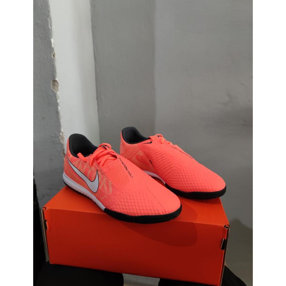 BESTPROMO Sepatu Futsal Nike Phantom Venom Academy IC Bright Mango AO0570-810 Original BNIB