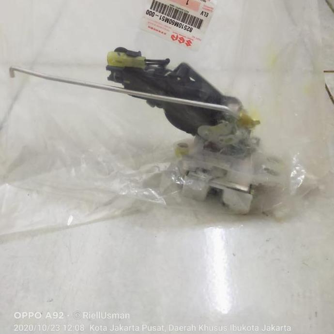 Door lock pintu bagasi ertiga original