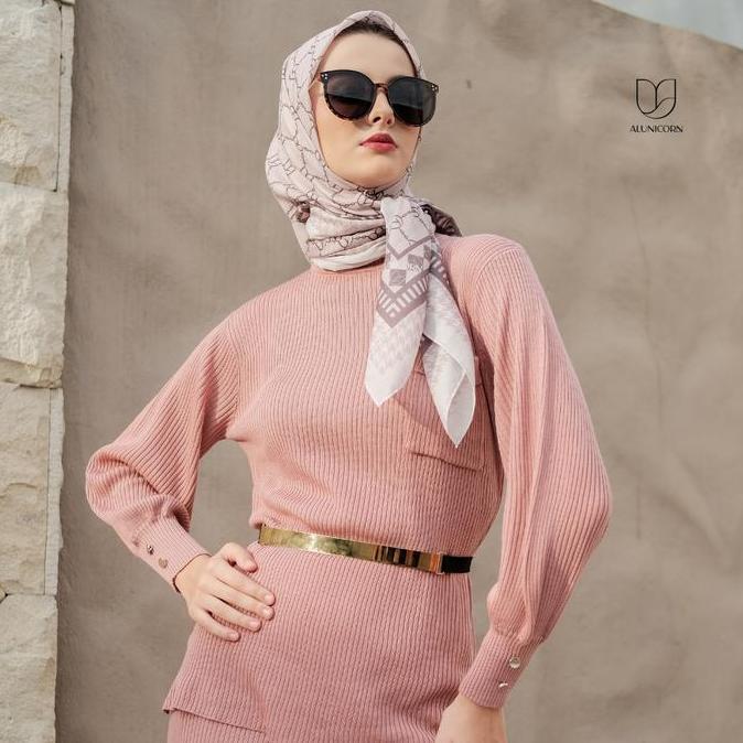 Alunicorn x Yulita - Emmy Set - Blouse - Pants - Knit Rajut