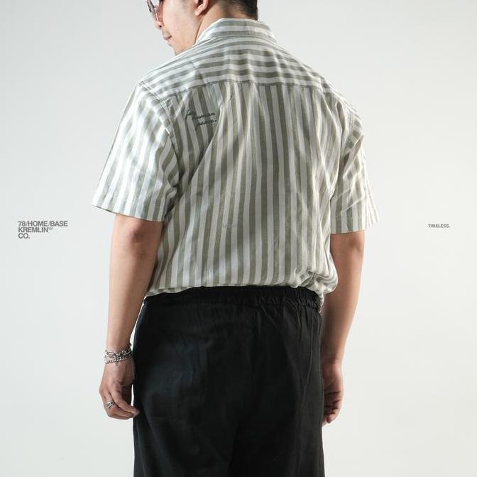 KREMLIN Shirt Kemeja Salur Pinstripe Green - Regular - Lowkey