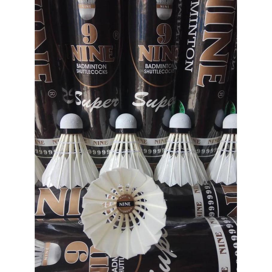 Shuttlecock Nine Hitam Badminton Bulu