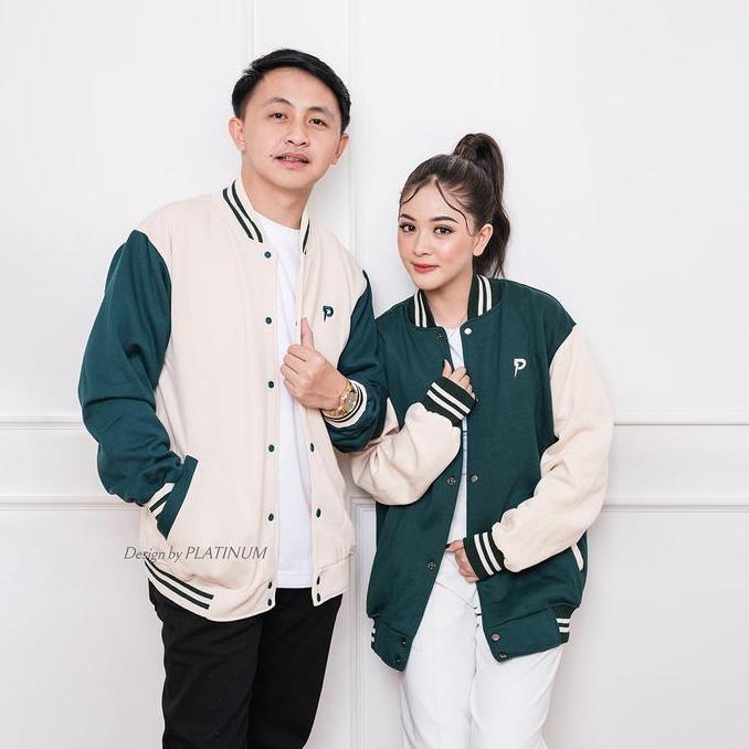 PREMIUM / PLATINUM WORLD Jacket Varsity Polos Outerwear Varsity Jacket Baseball East Team Fleece Bla