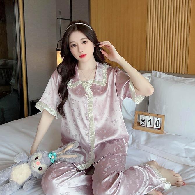 Whell- Gumi - C01 Baju Tidur Nita Satin Motif Floral Kecil Rna Ungu Renda Bunga Cantik Ala Import Se