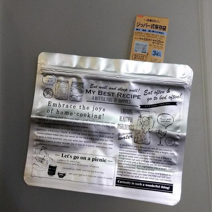 Ready oke] DAISO aluminium storage bag with zipper (3 bh) kantong aluminium
