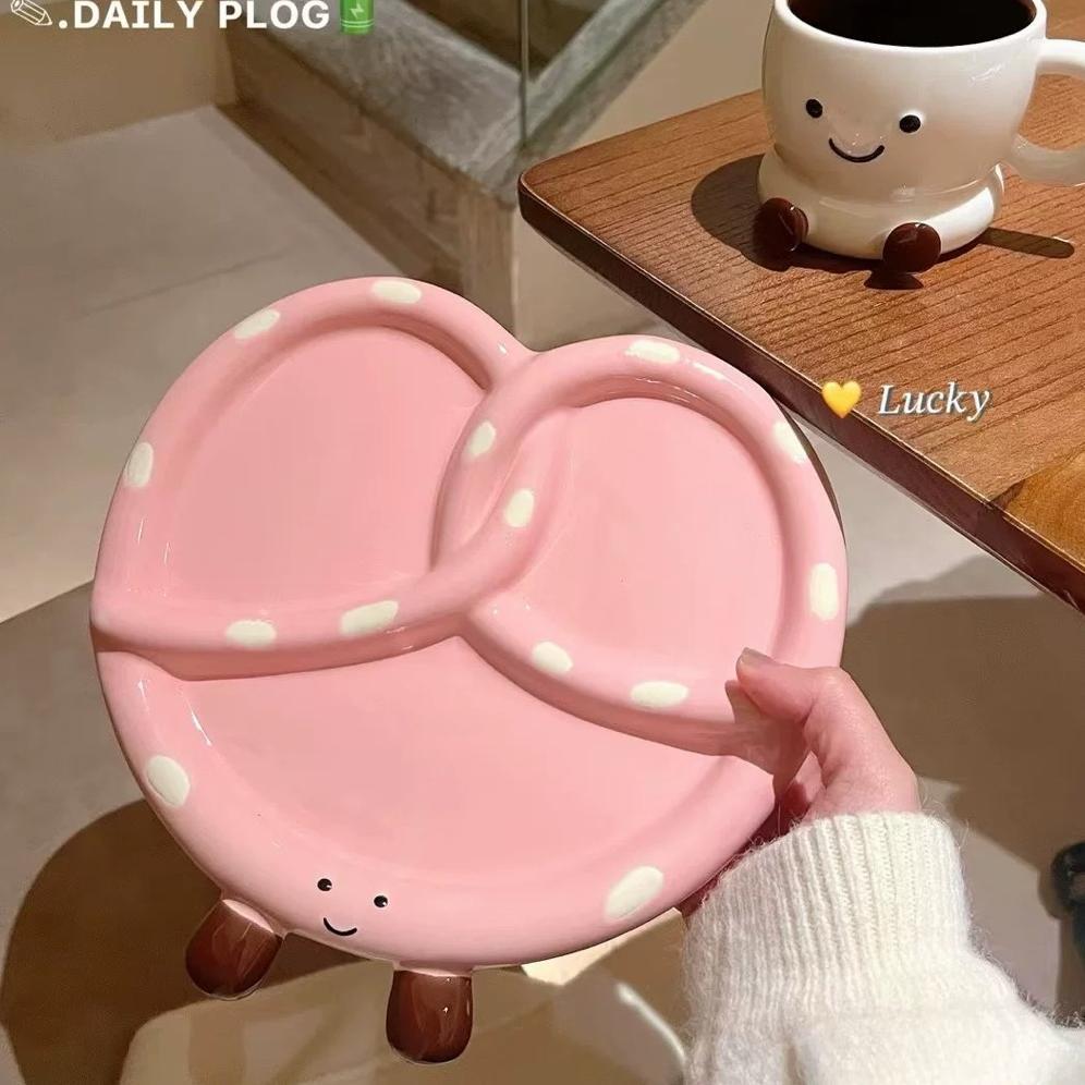Siap Kirim Cute Ceramic Plate Pretzel // Piring Keramik Pretzel