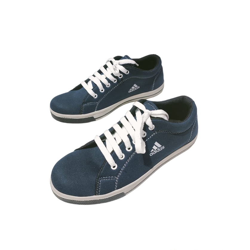 Sepatu Snekers Pria dan wanita JNC CR 7