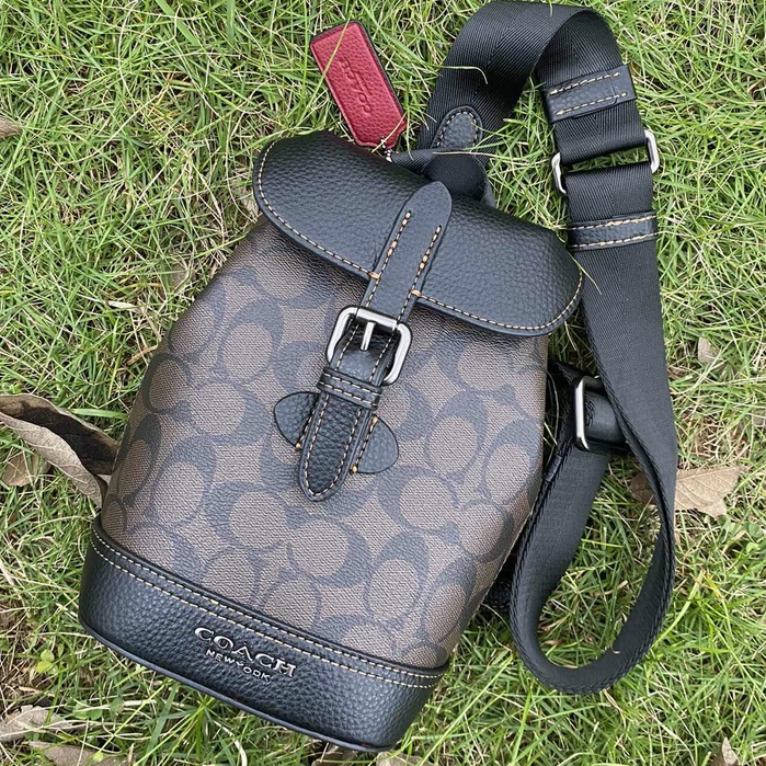 Coach CB929  929  928  Unisex Shoulder Bag Chest Bag Hudson Small Bucket Bag Crossbody Bag  xongbao