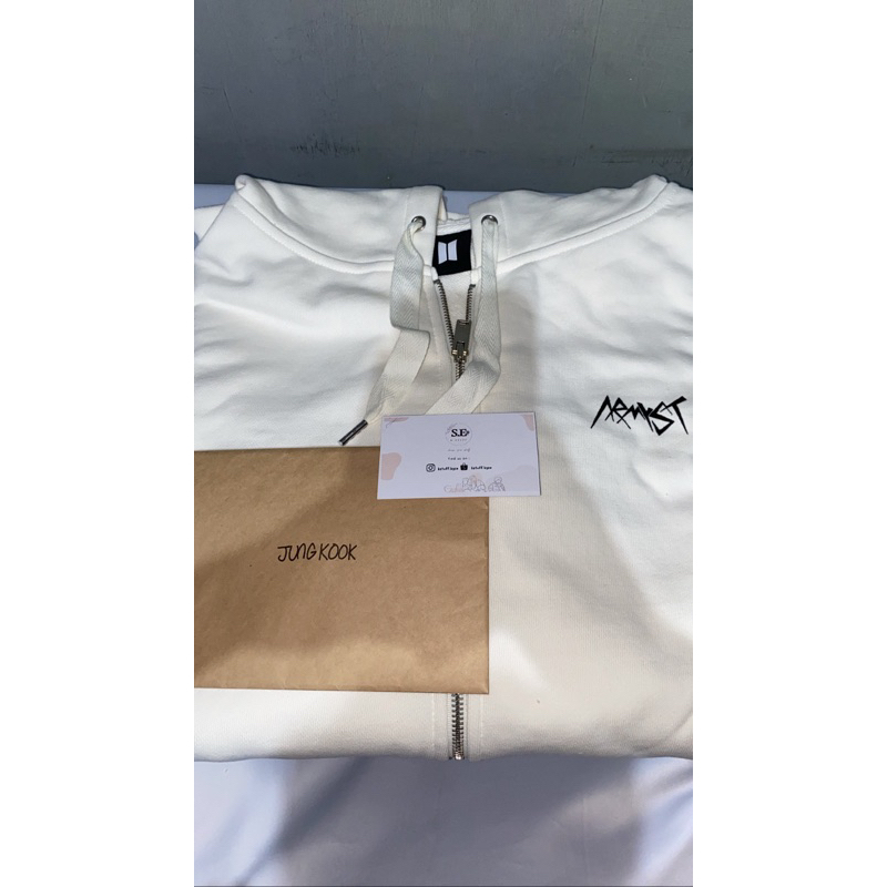 [READY STOCK] ARTIST MADE COLLECTION BY BTS JUNGKOOK ARMYST ZIP-UP HOODY WHITE OFFICIAL WEVERSE