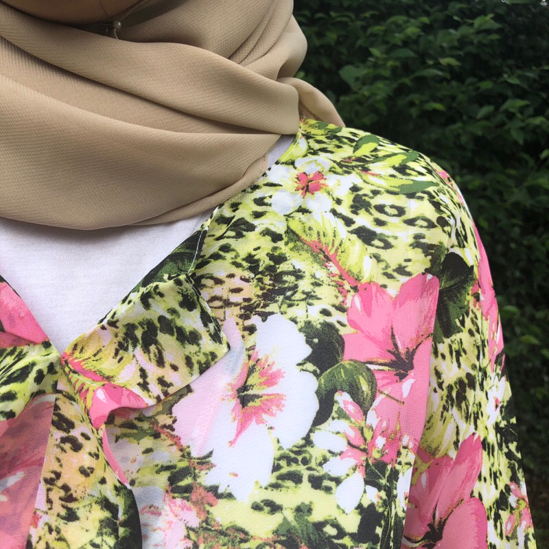 Bunga Danau - Blouse Lengan Panjang - Atasan Wanita Motif Bunga Hijau