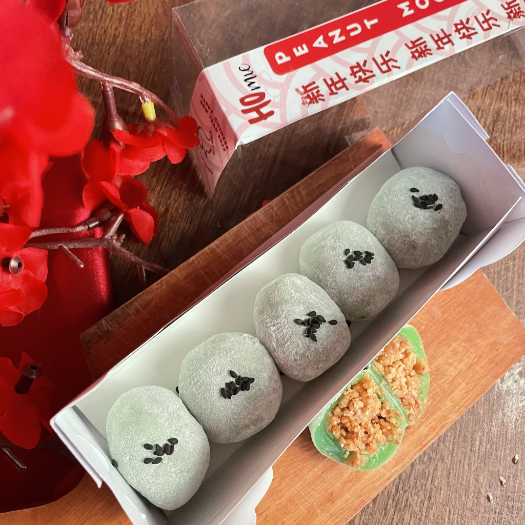 

PEANUT MOCHI BALLS - ISI 5 PCS