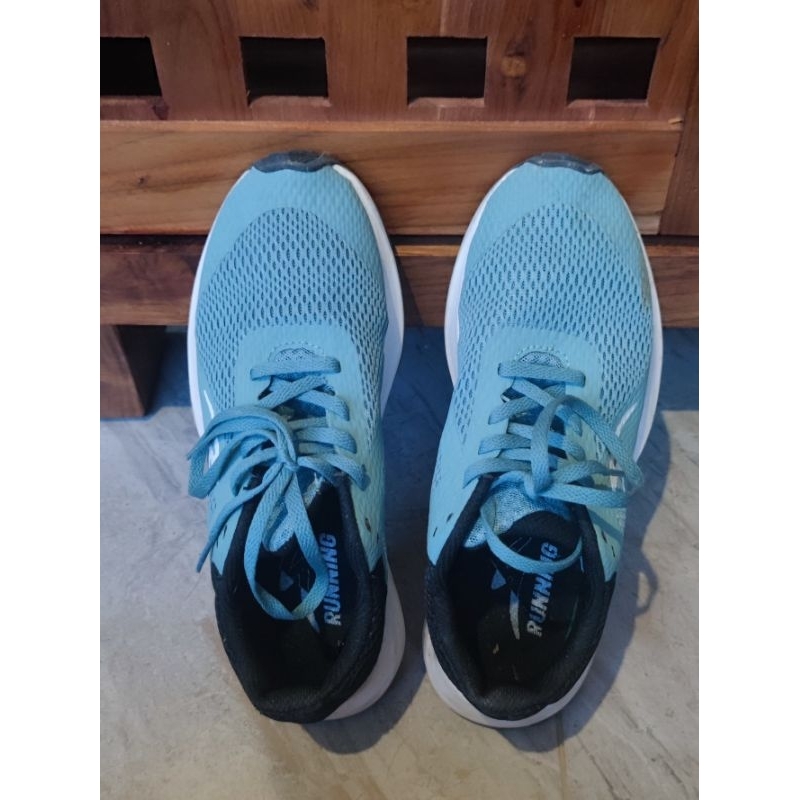 Sepatu Running preloved (Olahraga) Women Specs Dawnbreaker - Mineral Blue Black White