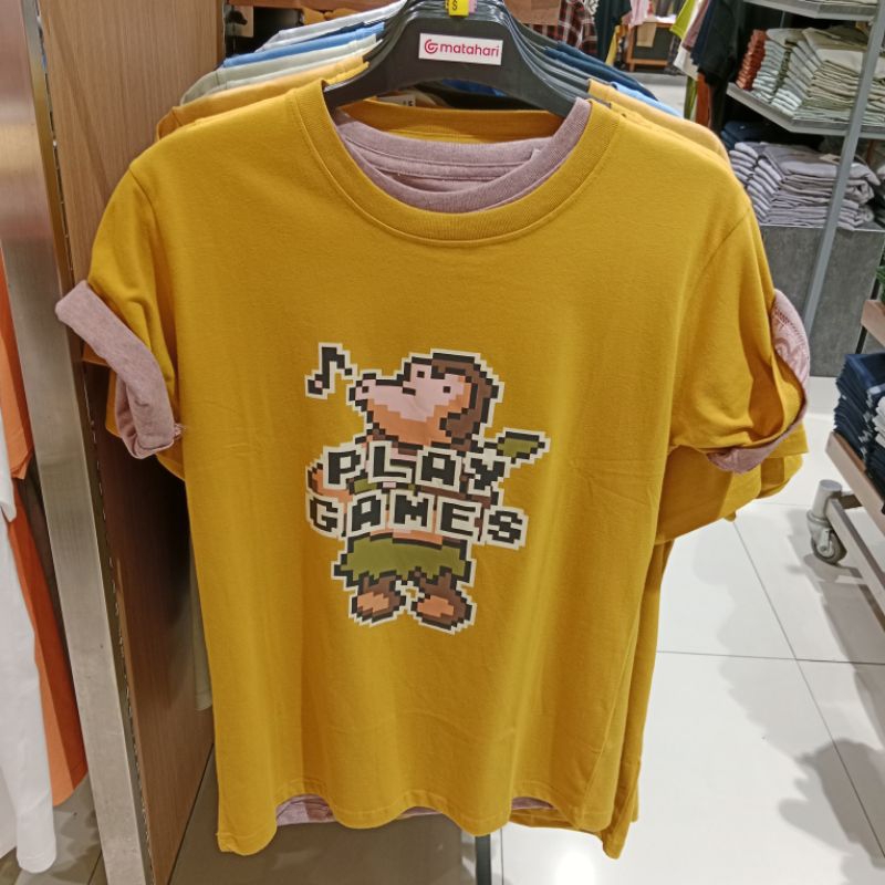 T'zone original kaos pria Motif