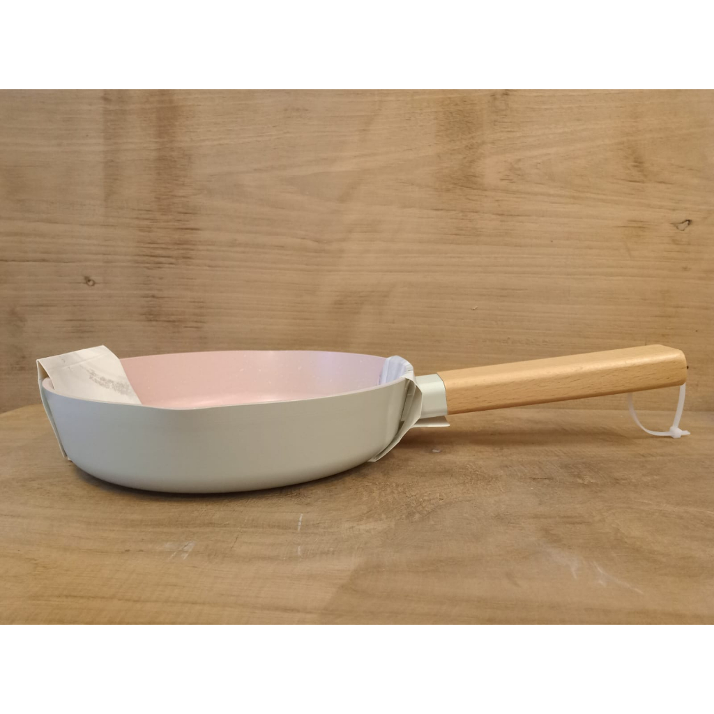 Viera Fry Pan Pink Marble Ceramic 20cm Handle Kayu Asli Induksi Induction Bottom Cantik