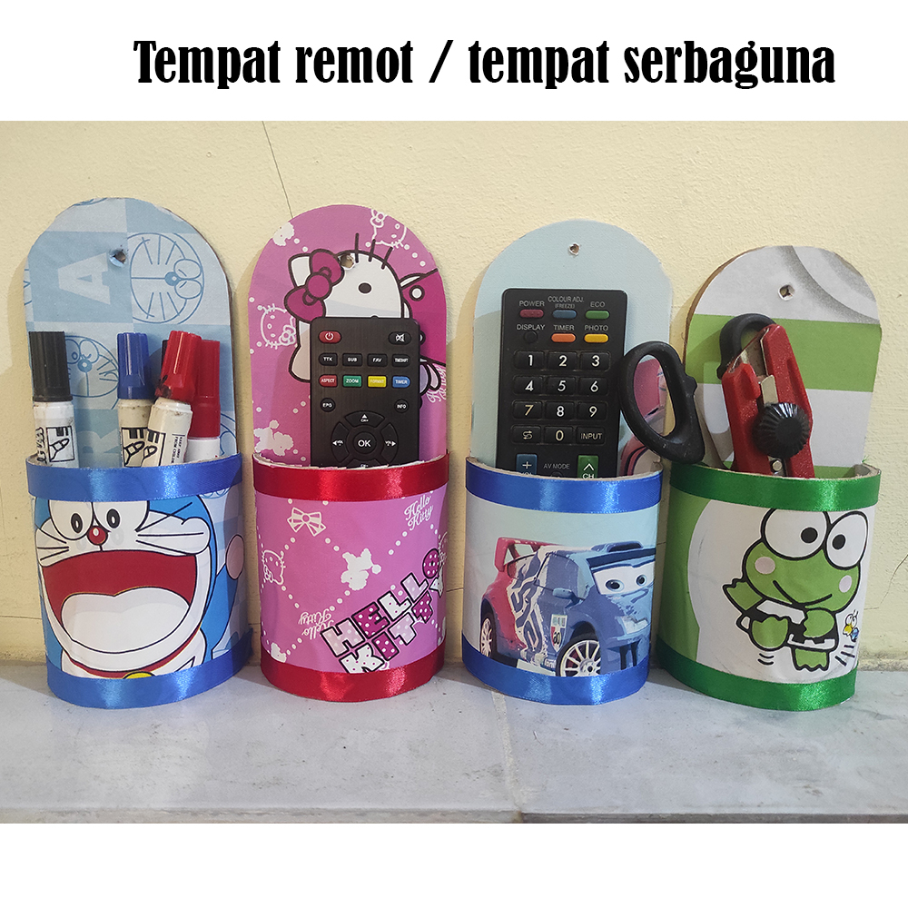 

tempat remot / tempat pensil gantung / tempat serbaguna karakter
