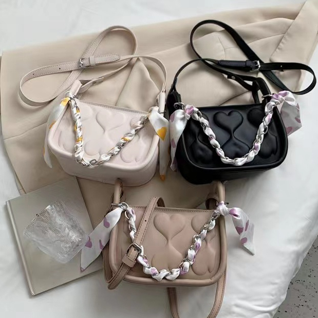 2340 , tas selempang wanita import fashion tas sling bag wanita terkiniian cantik tas kondangan termurah