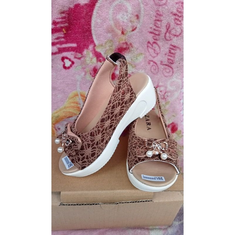 SANDAL ANAK PEREMPUAN TERBARU (Slop High Heels)