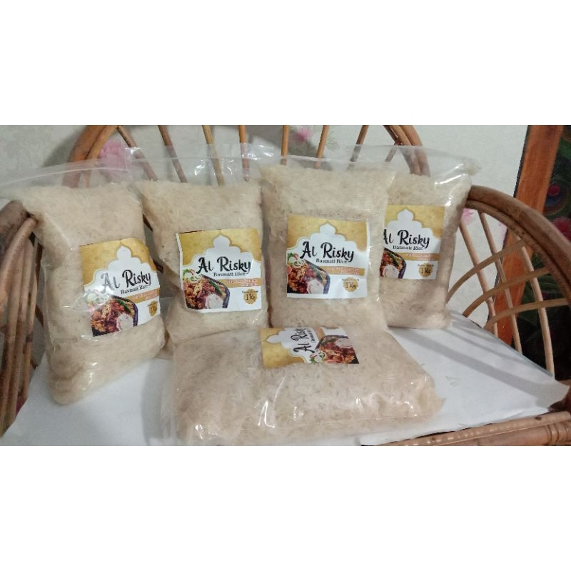 

Beras Basmati kemasan 1kg 32000