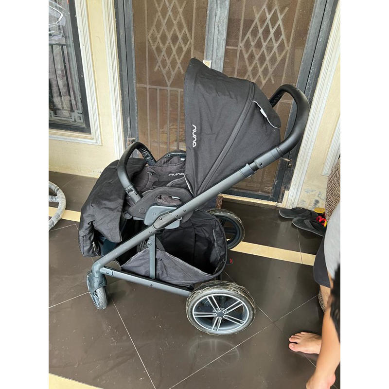 Stroller Nuna Mixx 2 Caviar