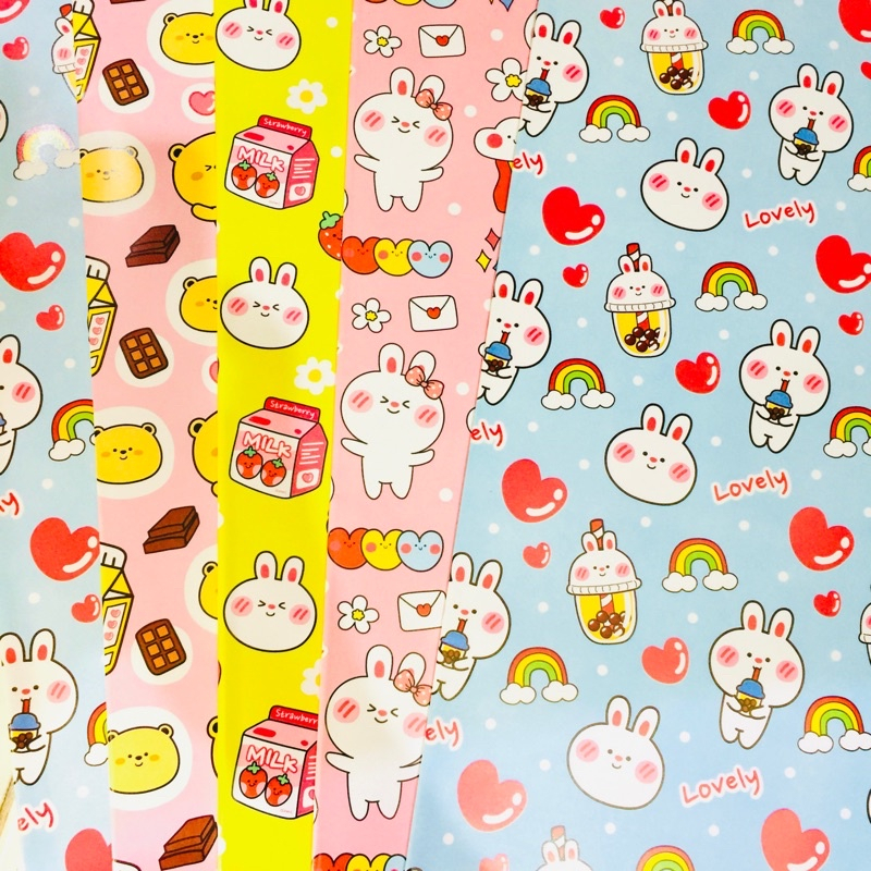

Kertas Kado Bermotif