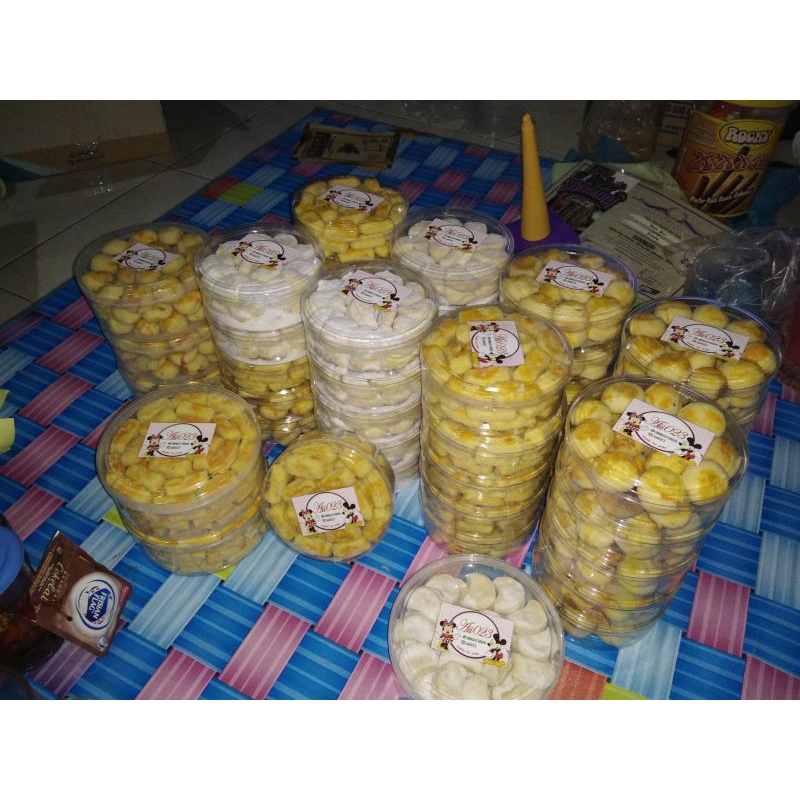 

Paket Kue kering Murah 1paket 3macam