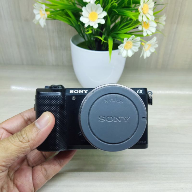 Sony A5000 Body Only