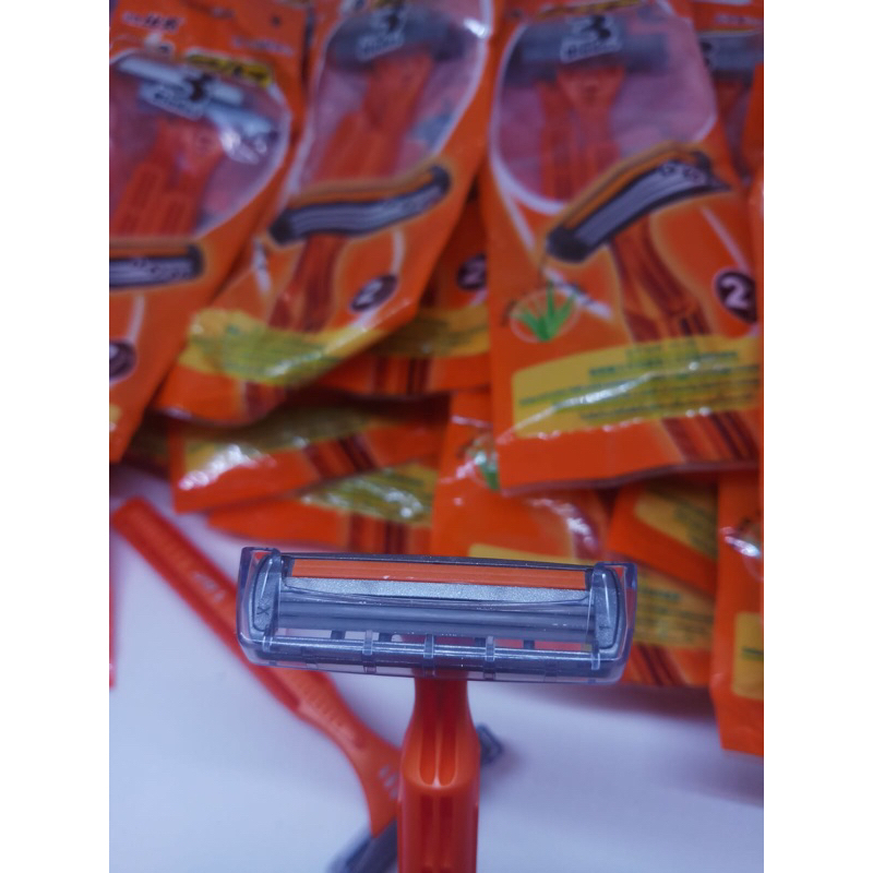 pisau mata cukur BIC ( isi 2 )