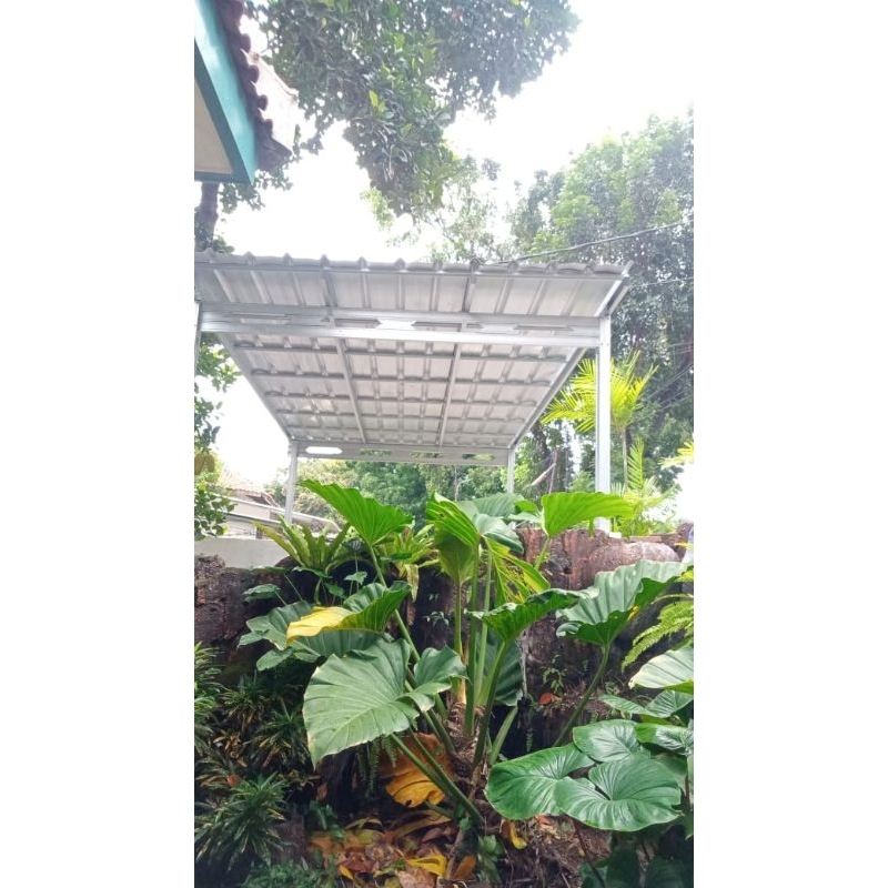 kanopi baja ringan 0.75mm atap spandek polos 0.30mm terpasang