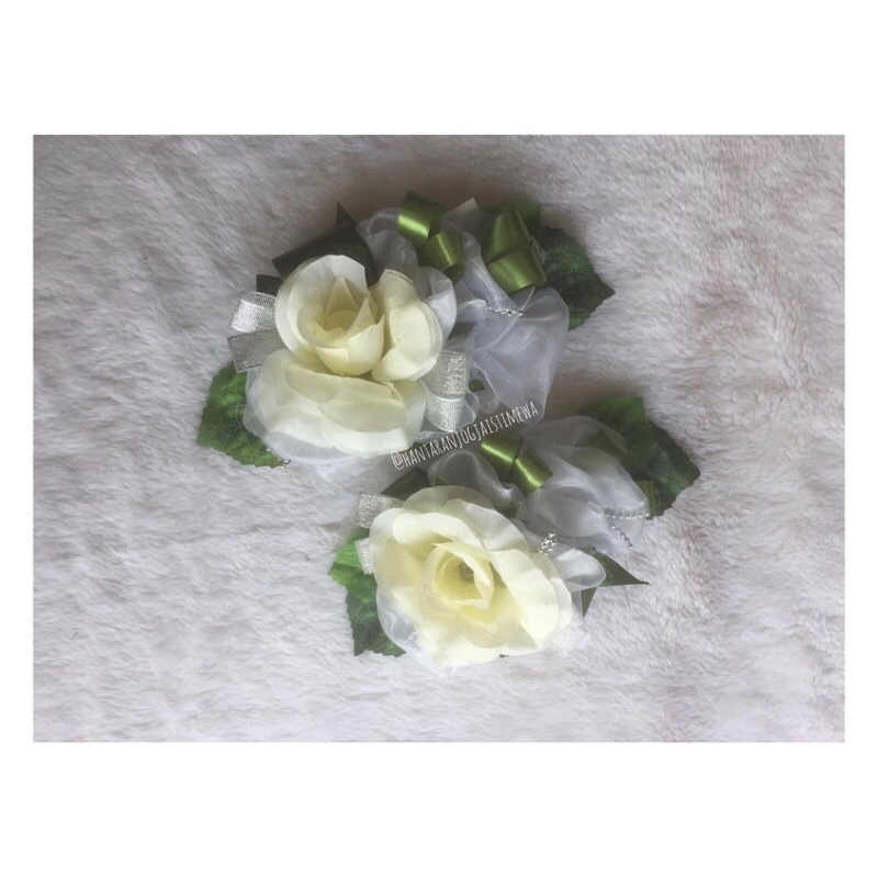 RANGKAIAN BUNGA HIASAN SESERAHAN HANTARAN