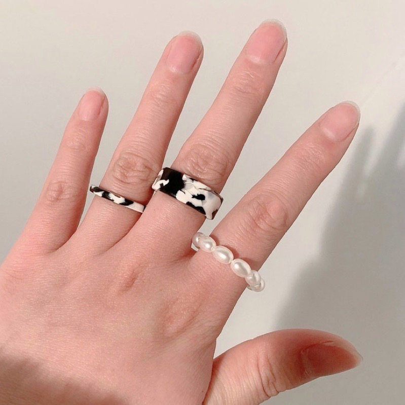 Ark.co - Margo set ring cincin acetate akrilik pearl mutiara tumpuk minimalis