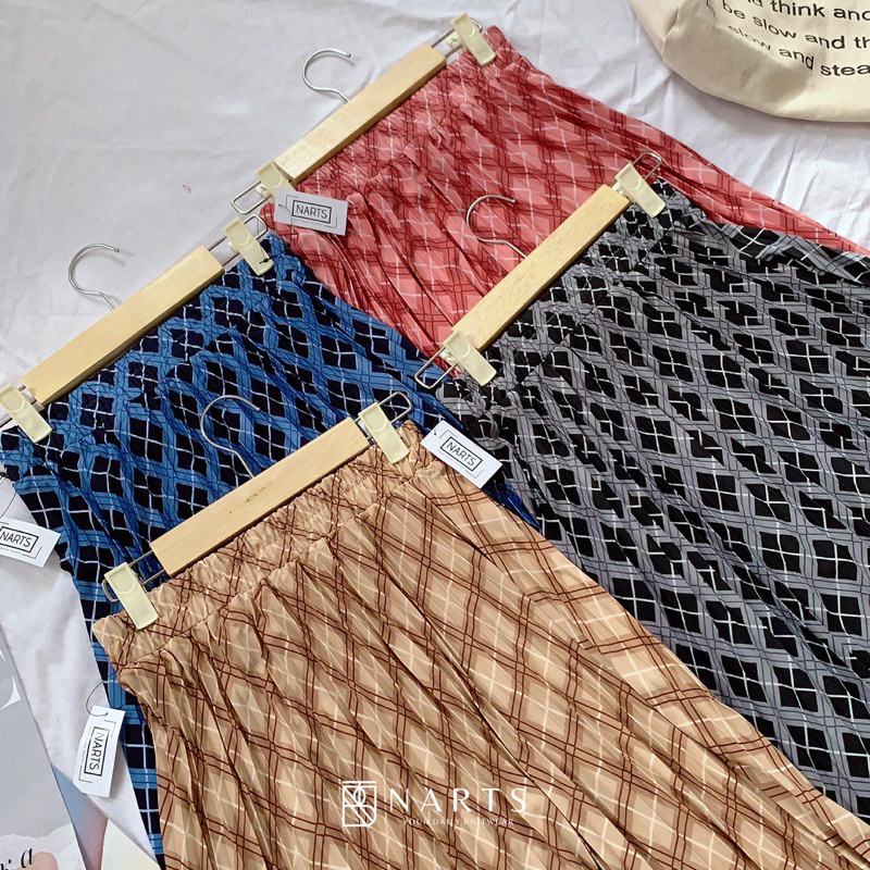 SQUARE PLEATED SKIRT / ROK PLISKET MOTIF / IMPORT PREMIUM / ROK VINTAGE