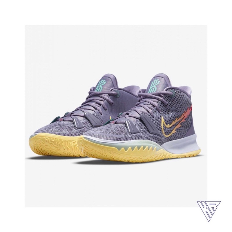 Nike Kyrie 7 (Sepatu Sneakers Basket Casual Santai Cowok / Pria)