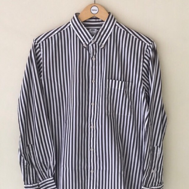 KEMEJA PRIA STRIPE SALUR UNIQLO