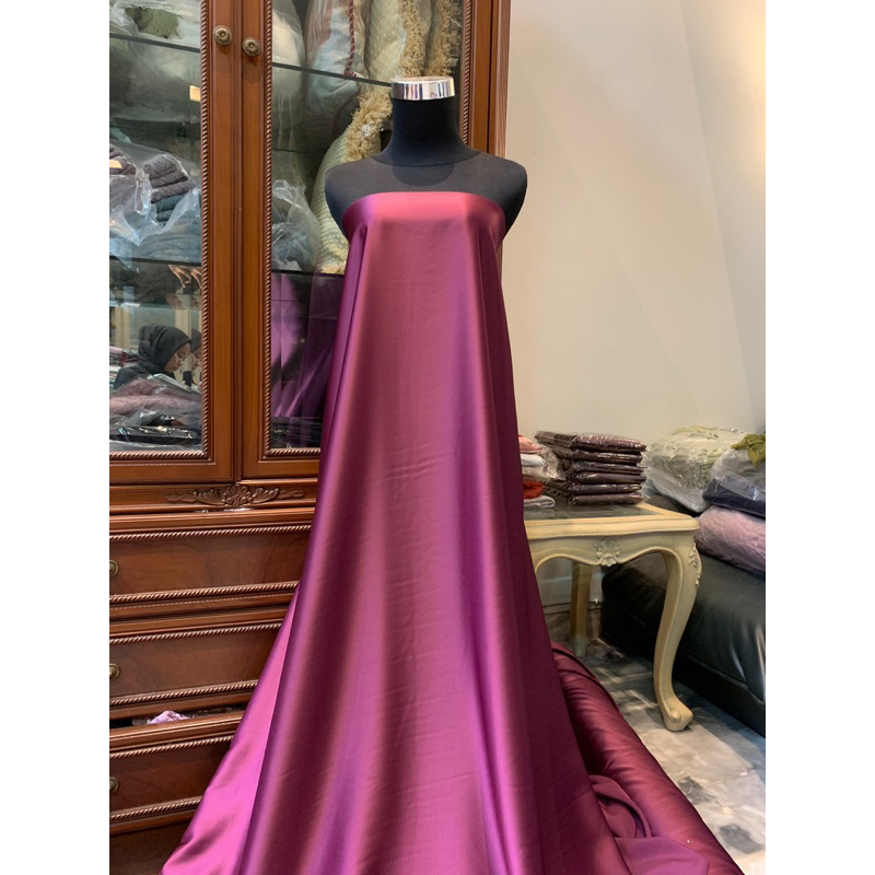 Bahan Satin Maxmara Silk Lux Original 100% Mewah Glossy Warna Burgundy Ungu Wine