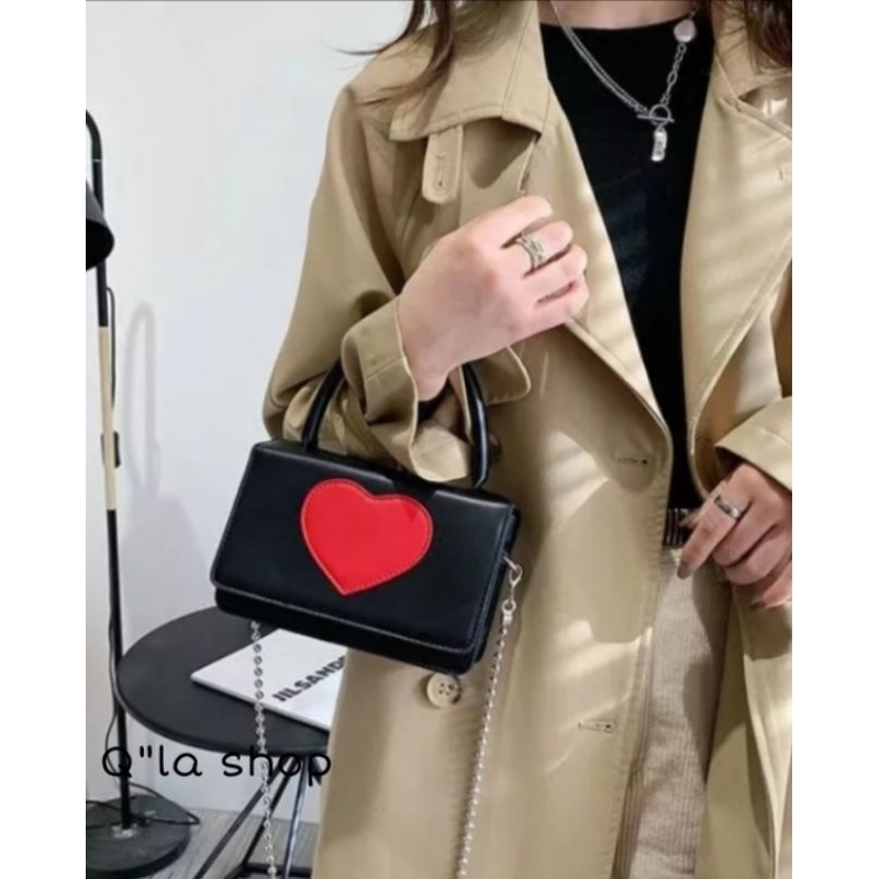 TAS SELEMPANG BENTUK HATI LOVE/TAS PESTA/SLINGBAG MINI/TAS WANITA TALI RANTAI