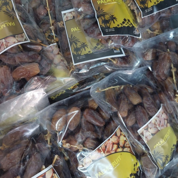 kurma palm /palm tangkai 500gr  tunis tangkai [KEMASAN PLASTIK TEBAL]