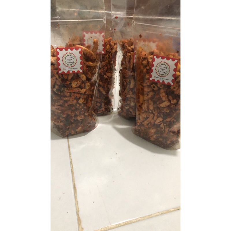 

Basreng pedas saun jeruk 500gr