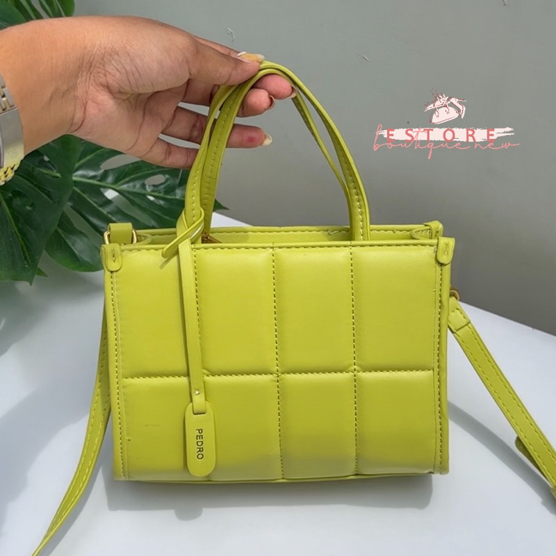 Tas Wanita Puffy Trinket