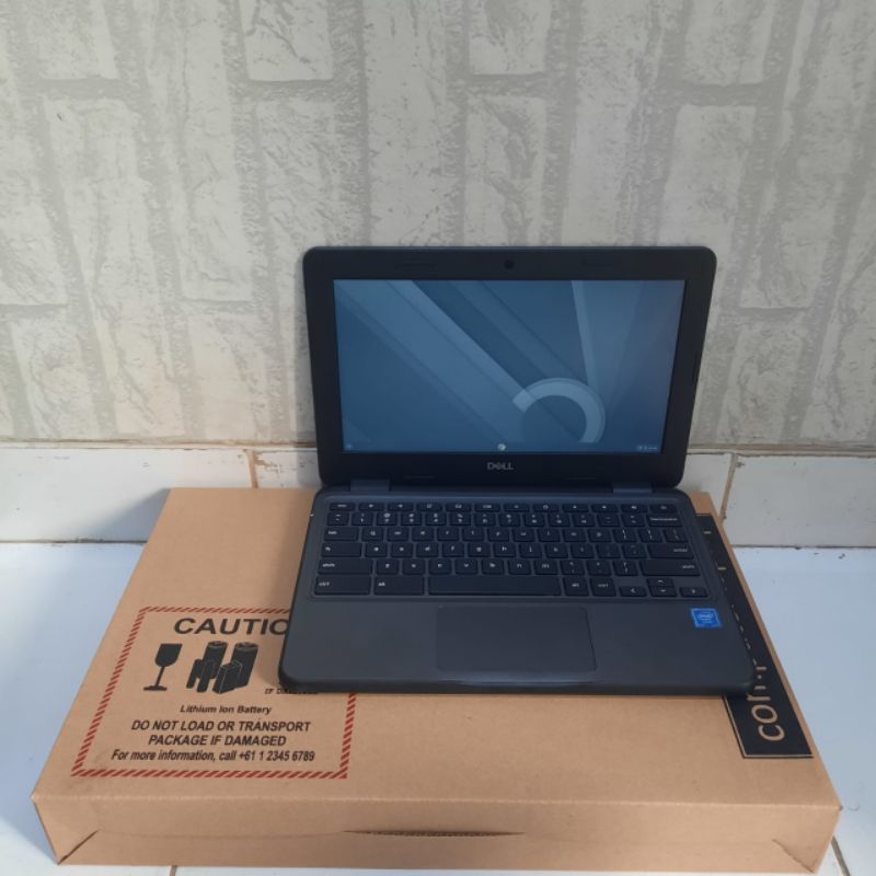 Laptop Dell Latitude 3330 Cor i5-3337U Ram 8Gb SSD 128Gb Windows 10 Full aplikasi siap pakai