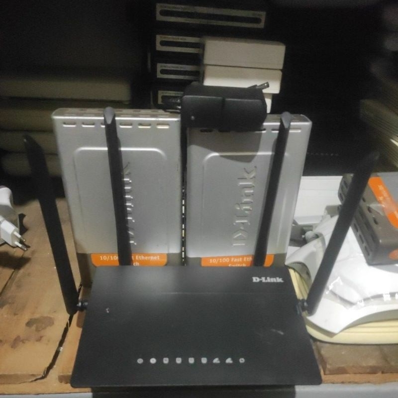 D-Link dlink DIR-822 AC1200 WiFi Wireless Router