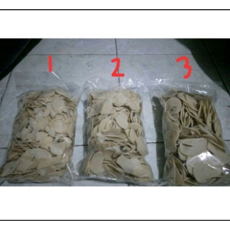 

KERUPUK KRUPUK IKAN TENGGIRI CAP NAGA UNGU DAN AFKIRAN 500 gr