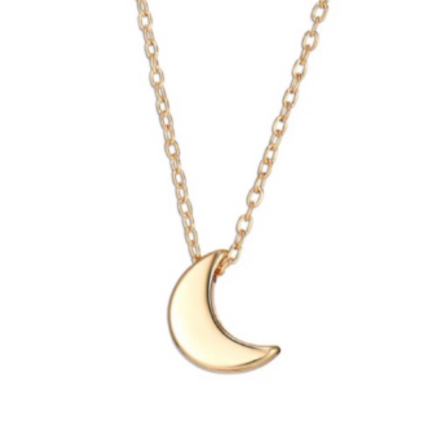 Kalung Bulan Sabit Emas