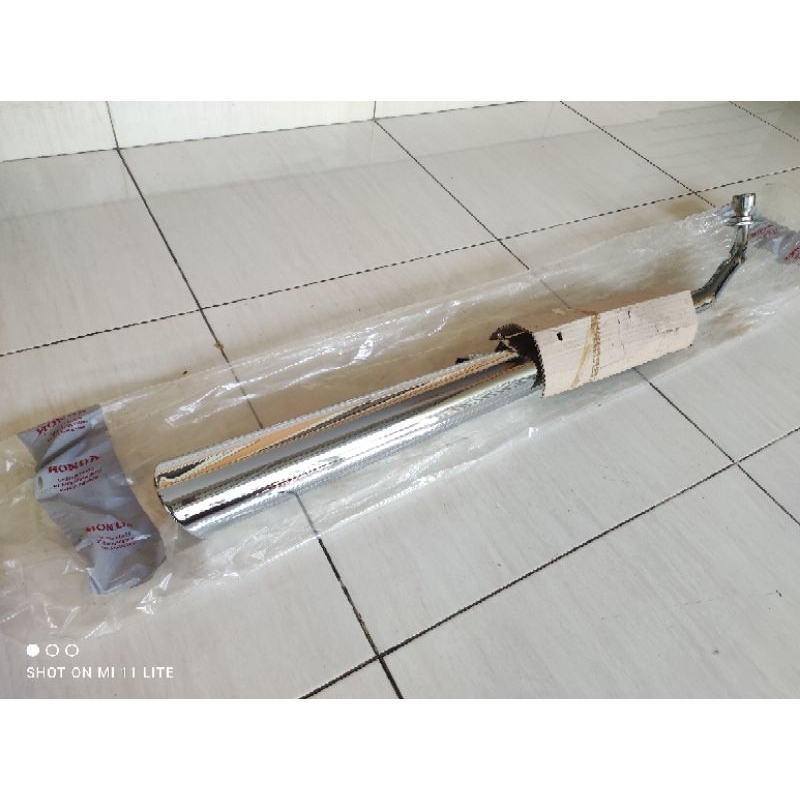 Knalpot astrea star original baru bisa untuk astrea prima