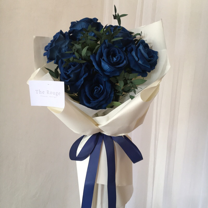 Hand Bucket Mawar Biru Variasi Ukuran Rambos Roses Blue premium bunga mawar palsu buket sabun bulet 
