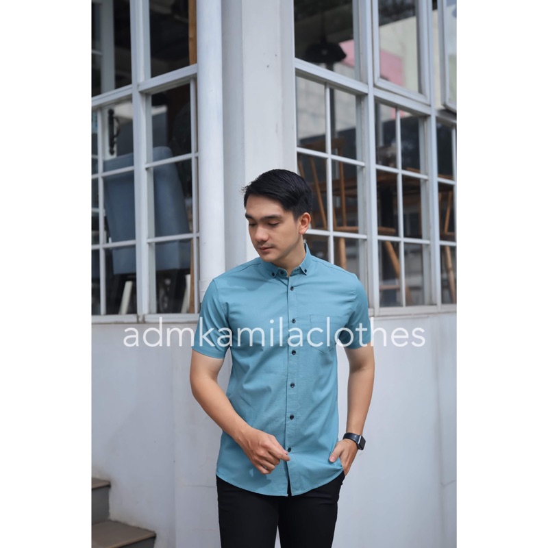 Kemeja pria cowok polos slimfit kasual basic HeM lengan pendek biru mint