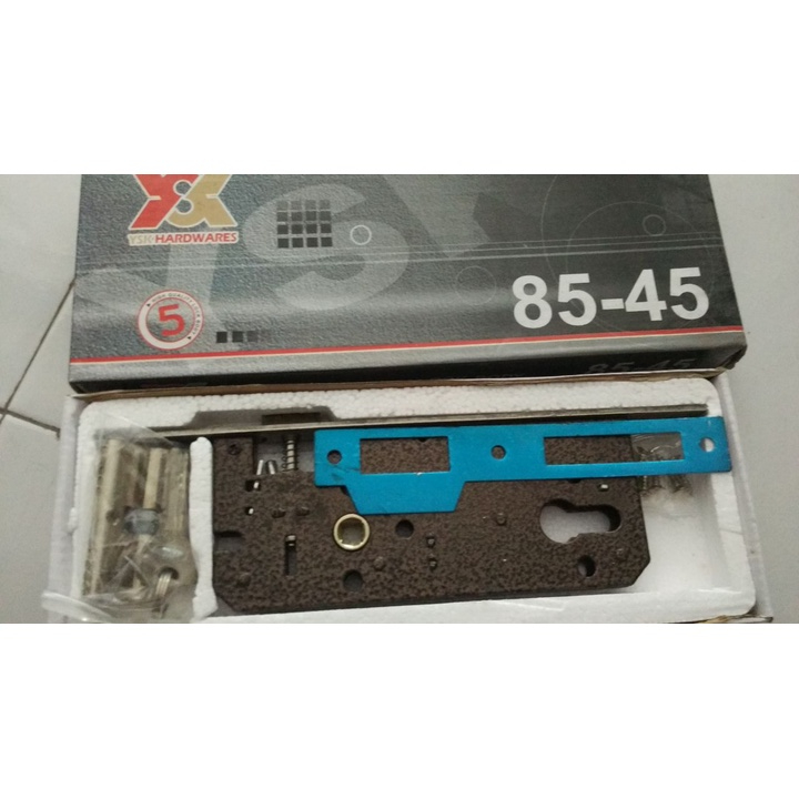 Body Kunci Pelor Pintu Rumah Kupu Tarung YSK